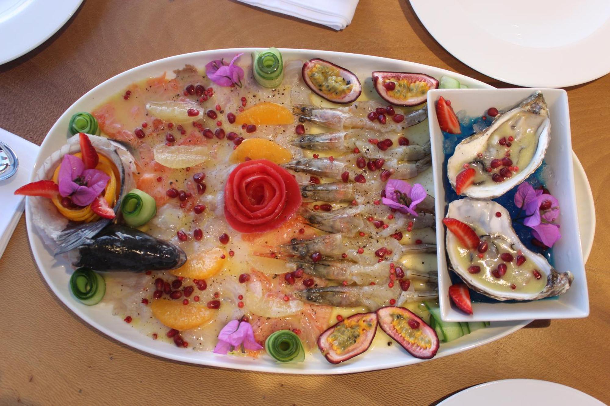The Queen'S Lion Premium Hotel Saranda Dış mekan fotoğraf